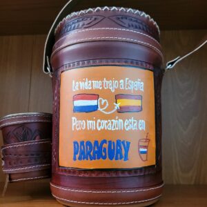 repujado pintado mano vida paraguay