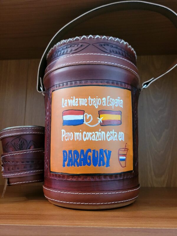 repujado pintado mano vida paraguay